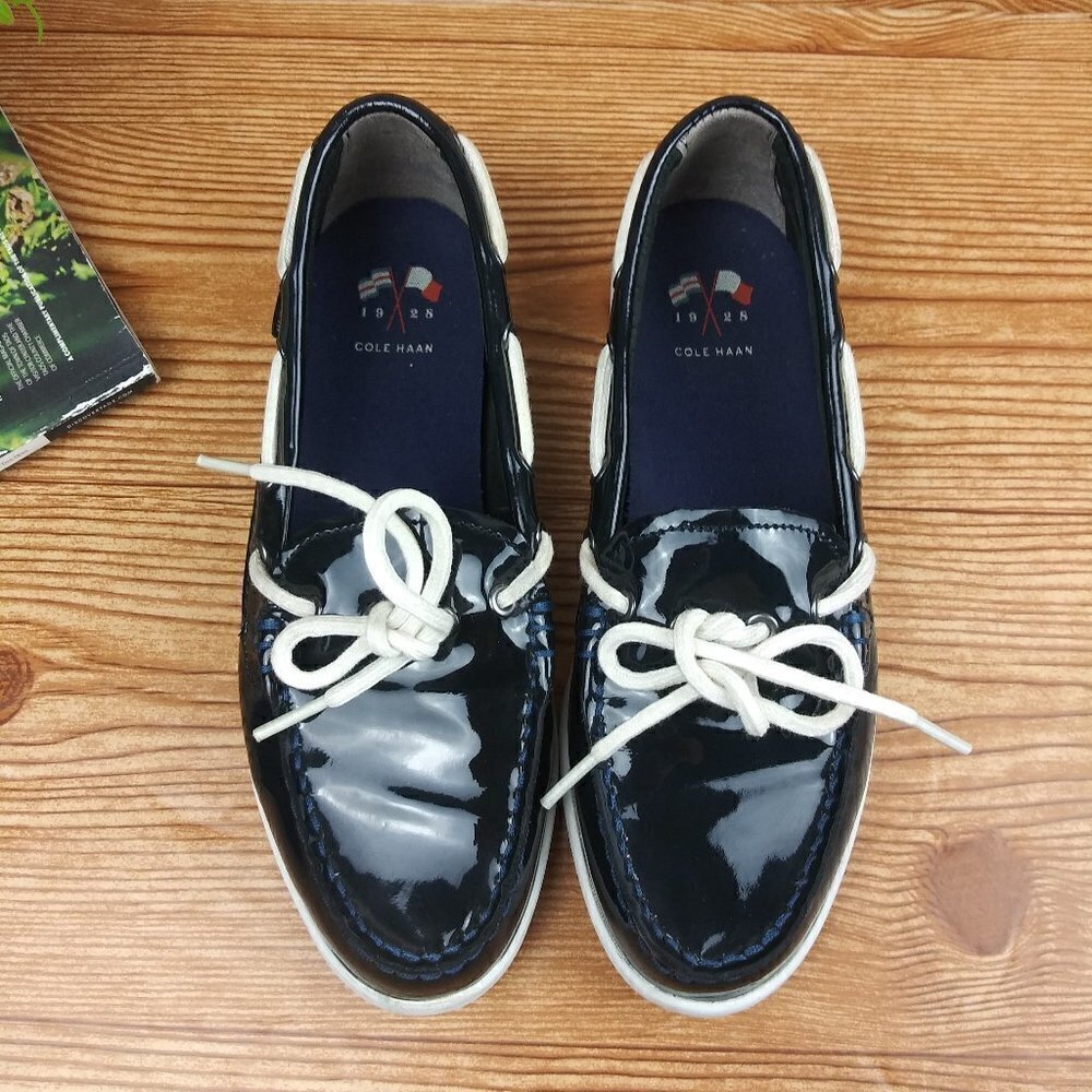 Cole Haan women's shoes Nantucket Camp Moccasin Navy blue size 6 Nautica - Picture 2 of 10